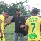 Tulio Quinteros, recordada figura de Barcelona y de la selección ecuatoriana, es el entrenador del equipo Junior.