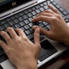 En abril de 2019, luego del retiro del asilo a Julian Assange, Ecuador recibió algo más de 40 millones de ataques informáticos.