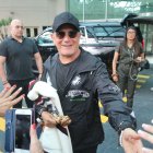 Fueron escasos los minutos que compartió el artista con los medios ecuatorianos y con sus seguidores.