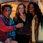 Color, buena música y diversión forman parte del nuevo tema de Carlos Vives.