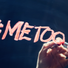 Yo también, en español. Es un movimiento iniciado de forma viral como hashtag en las redes sociales, que denuncia la agresión sexual y el acoso sexual.