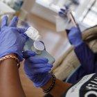 Referencial. La persona está hospitalizada y bajo supervisión.