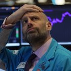 Nueva York enloquece por la caída de las acciones.