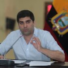 El vicepresidente anunció las nuevas medidas en una rueda de prensa en Quito.