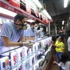 Vendedores de la bahía de Guayaquil.