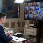 El presidente del Gobierno español, Pedro Sánchez, mantuvo una cita virtual con los presidentes de las comunidades y ciudades autónomas. Su esposa dio positivo para coronavirus.