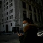 Conocida por muchos como "la ciudad que no duerme", Nueva York ha hecho una pausa para frenar la curva de contagios de coronavirus. Hasta el momento registra 950 casos.