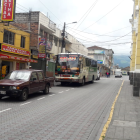 Las unidades de transporte de Machachi debieron permanecer estacionados por no poder movilizar a la gente