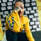 Amarillo es el nombre de su cuarto sencillo.