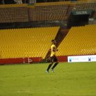 Barcelona fue el primer equipo en jugar a puertas cerradas a causa del coronavirus. Fue el 29 de febrero de 2020 ante Liga de Portoviejo.