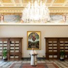ROMA. El papa Francisco ofrece el Angelus recluido en la Biblioteca del Palacio Apostólico en el Vaticano.