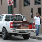 De acuerdo al protocolo de Salud, la simple sospecha de contagio tiene que derivar en una cremación.