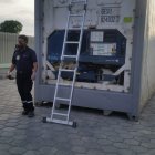 Santa Elena. Un frigorífico se instaló en el hospital Liborio Panchana.