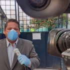 Carlos Julio es uno de los comunicadores que cubre lo que ocurre en la ciudad.