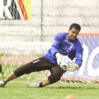 Edwin Villafuerte destacó en el arco de Barcelona y de la selección ecuatoriana.