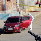 Criminalística realizó el levantamiento del cadáver.