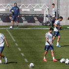 Los jugadores del Bayern trabajaron ayer con cierta normalidad. Cumplieron ejercicios con la pelota.