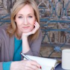 En 1997 publicó Harry Potter y la piedra filosofal. Hoy es una de las mujeres más influyentes del mundo.