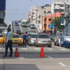 En la ciudad de Guayaquil la misma realidad es la que se vive en Quito con el irrespeto a la restricción vehicular