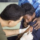 El temor y la incertidumbre rodeaban a la epidemia de la polio en el silo pasado.