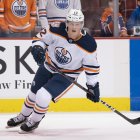 Colby Cave, jugador de los Oilers de Edmonton, falleció a causa de una hemorragia cerebral.