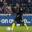 Joel Valencia, volante ecuatoriano del Brentford, de la segunda división inglesa.