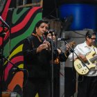 Evento. En uno de los conciertos el director Zenón Pilco tocando la quena