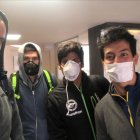 El equipo de natación logró volver al país en un vuelo humanitario del Bolivia.