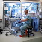 Los proyectos van desde estudios en curso con ADN, hasta esfuerzos por recoger ADN de pacientes en lugares muy afectados como Italia.