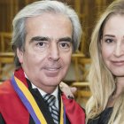 En sus redes sociales todavía no hay fotos oficiales.