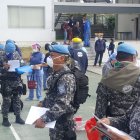 Los cascos azules de la Policía Nacional apoyan en las tareas humanitarias y de seguridad