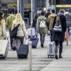 Más de ocho mil ecuatorianos se han apuntado para retornar al país en vuelos humanitarios.