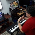 Los directores aprovechan el uso de la tecnología para pulir las voces de los coristas.