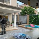 Personal de la Policía fue parte del operativo realizado en diversas viviendas de Guayas.