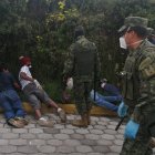 En sus operaciones de control los militares han encontrado armas blancas o libadores en las calles