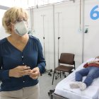 Viteri en el centro médico del Centro de  Convenciones de Guayaquil.