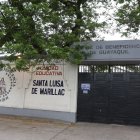 El silencio y la soledad están en la escena del portal del Santa Luisa de Marillac tras su cierre.