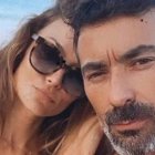 Ezequiel Lavezzi, junto a su novia brasileño, Natalia Borges.