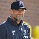 Jürgen Klopp tratará de ganar con el Liverpool el primer título en la era Premier.