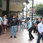 Situación. En Guayaquil todavía son comunes las aglomeraciones en los espacios públicos.