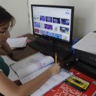 Durante dos meses, los estudiantes, junto con sus tutores, se han venido preparando para iniciar las actividades escolares de manera virtual.