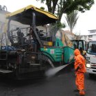Desde hoy se retomaron los trabajos de repavimentación en las váis de Quito