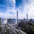 Arabia Saudita anunció la semana pasada que reducirá su producción en 1 millón de barriles al día.