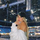 Ama la música urbana, pero no por ello abandona su lado más fresa.