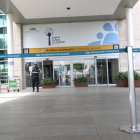 El aeropuerto permanece a puertas cerradas y sin vuelos comerciales.