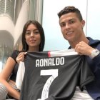 Georgina Rodríguez, modelo argentino, junto al delantero portugués Cristiano Ronaldo.