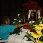 Oración. Uno de los devotos del Señor de las Aguas pide que la pandemia termine y que puedan retomar la normalidad.