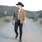 A sus 21 años ha sido nominado al Grammy Latino.