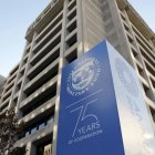 Fachada del edificio del Fondo Monetario Internacional, en Washington D.C., Estados Unidos.
