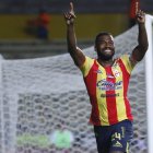 Gabriel Achilier tendrá que cambiar de domicilio para seguir su experiencia con el equipo amarillo y rojo